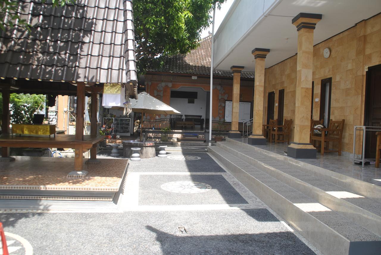 Budidin Homestay Canggu Exterior foto